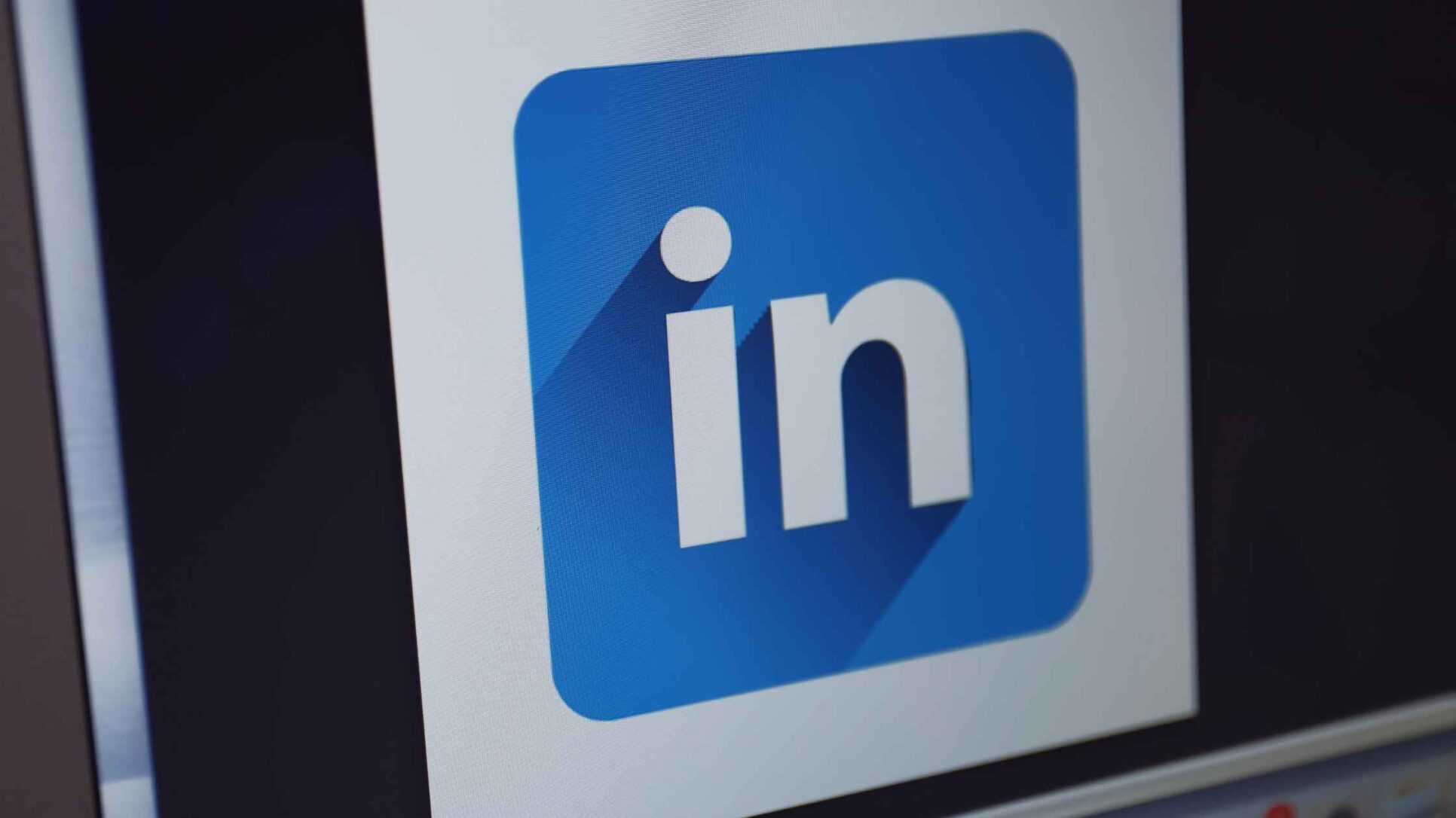 Getting started with LinkedIn Business Pages (2023 Tips)
